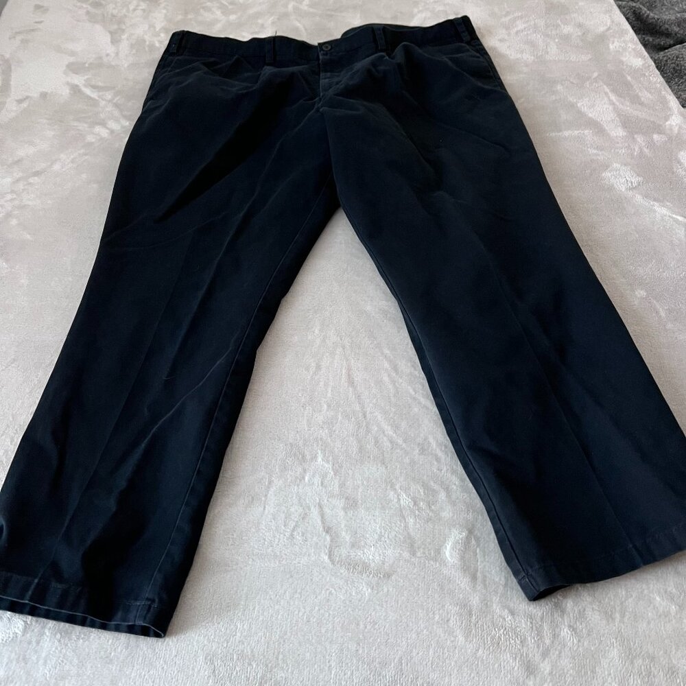 DOCKERS SIGNATURE GO BLACK PERFORMANCE STRETCH Straight Fit PANTS SZ: 48 X 32